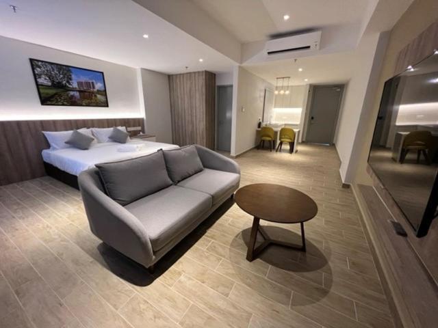 Amverton Cove Golf & Island Resort Бантинг Екстериор снимка