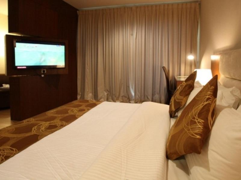 Amverton Cove Golf & Island Resort Бантинг Екстериор снимка